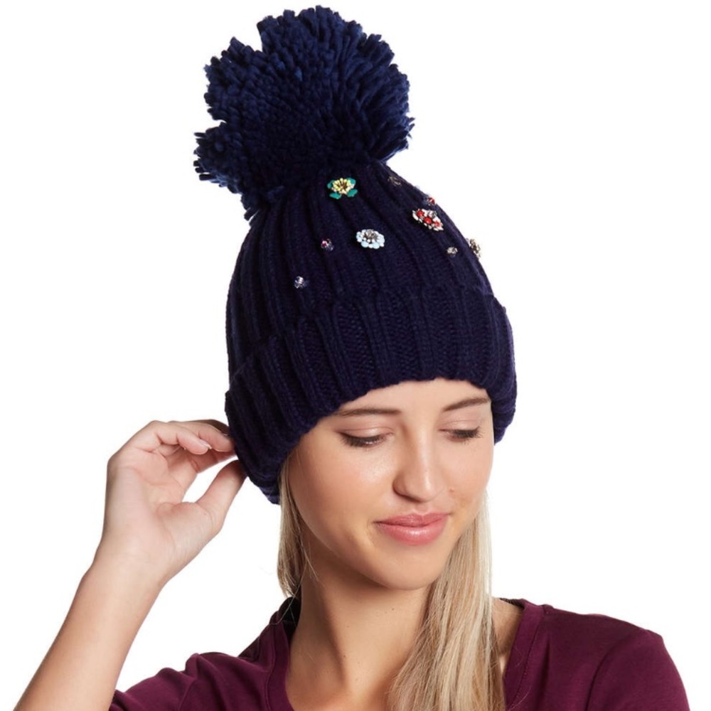 🛍 PomPom Knit Beanie with Flower Detailing Navy